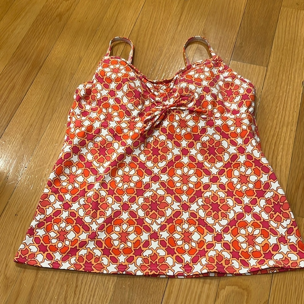 Lands’End women’s swim taniki size 8.